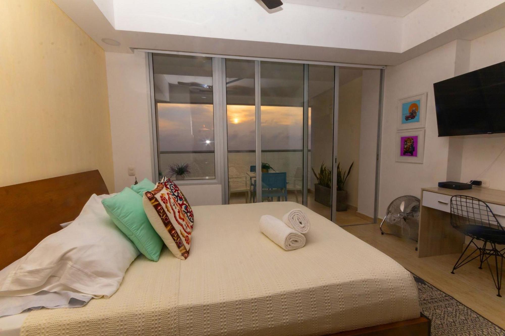 Exclusivo Nuevo Frente Al Mar Apartamento *